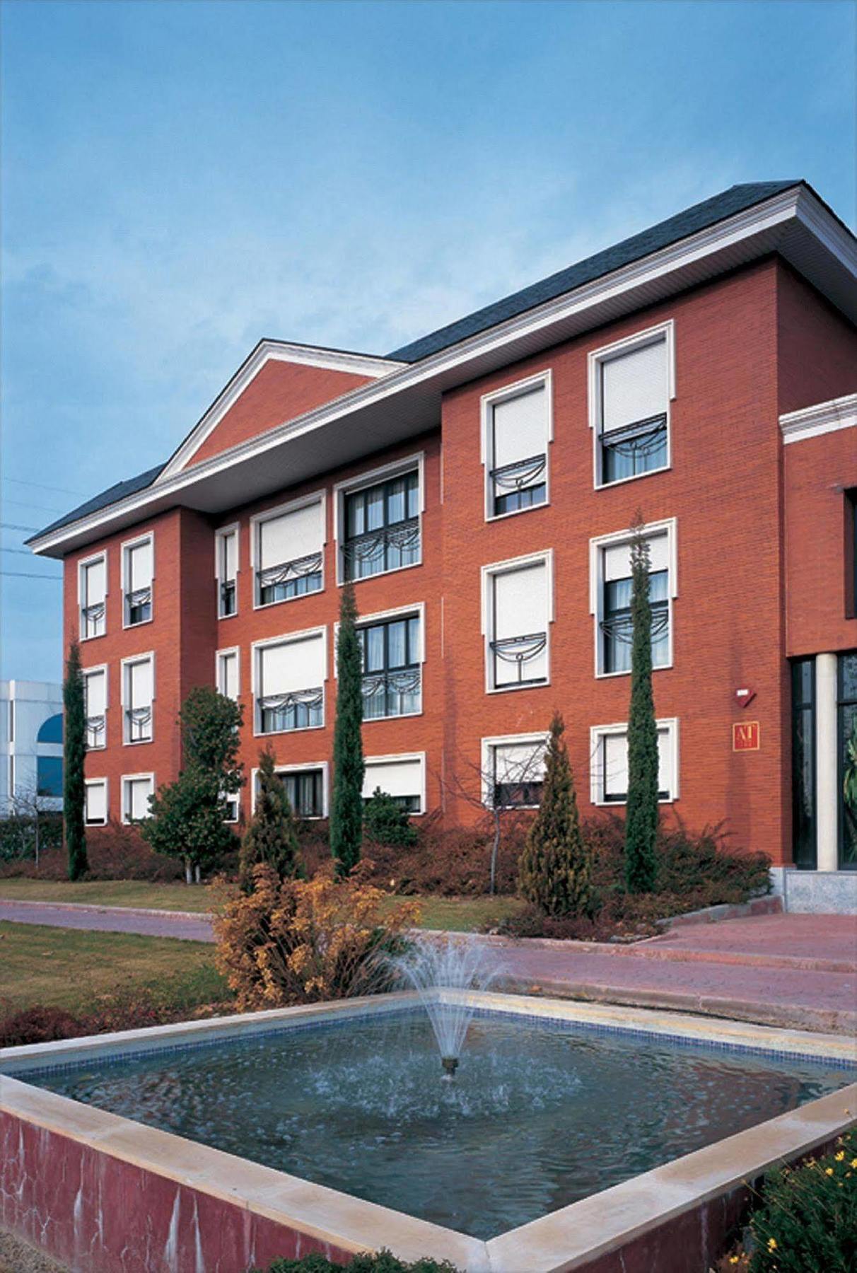 Apartamentos Th La Florida Madrid Exterior photo