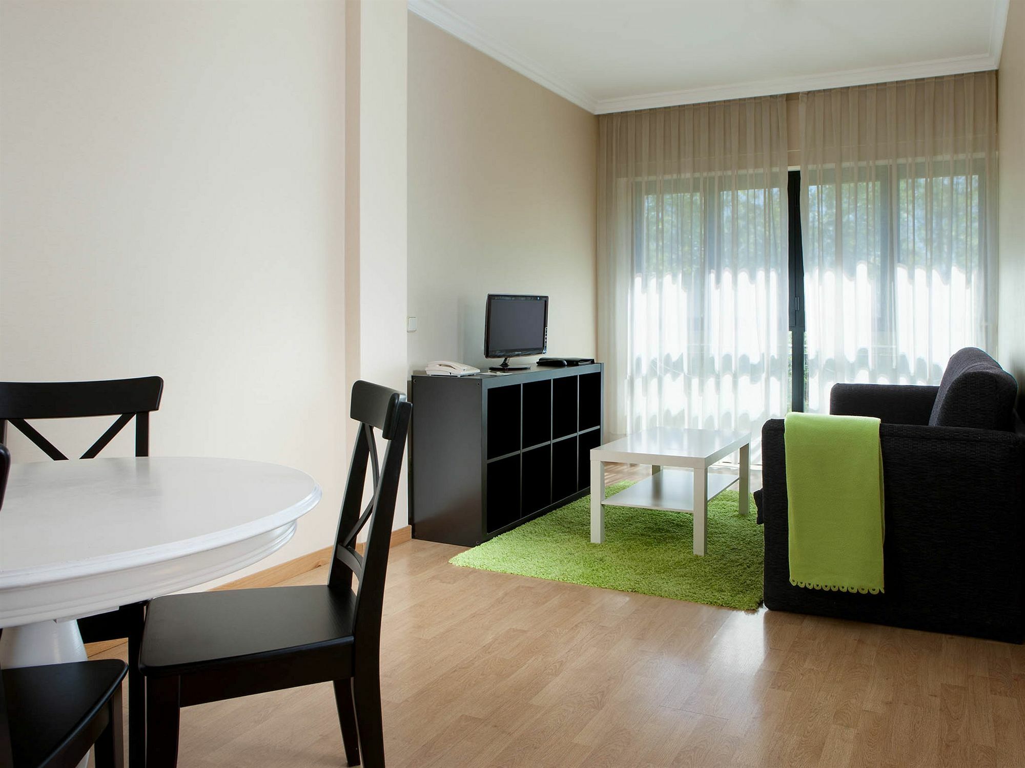 Apartamentos Th La Florida Madrid Exterior photo